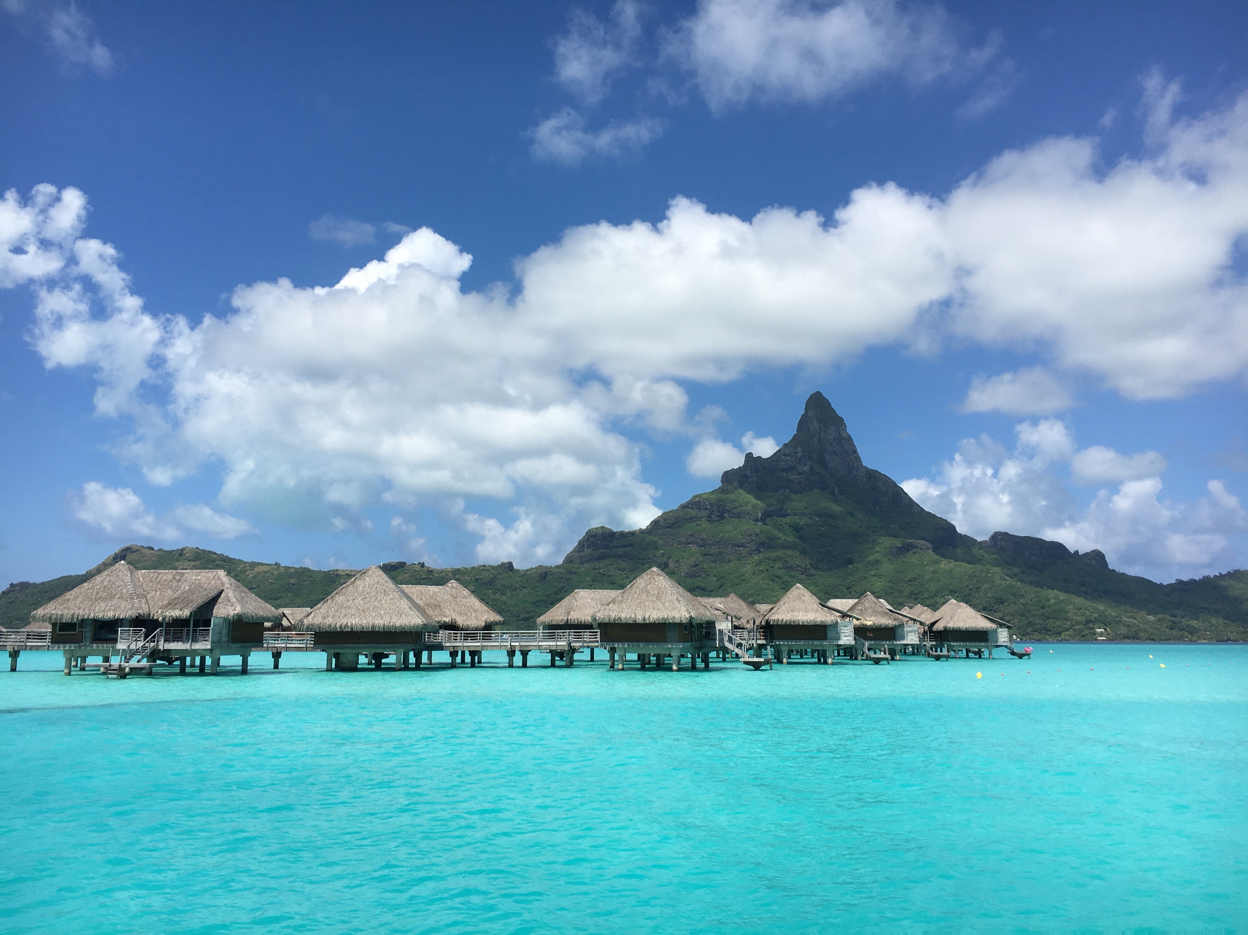 Over-water bungalows Intercontinental Bora Bora and Thalasso Spa